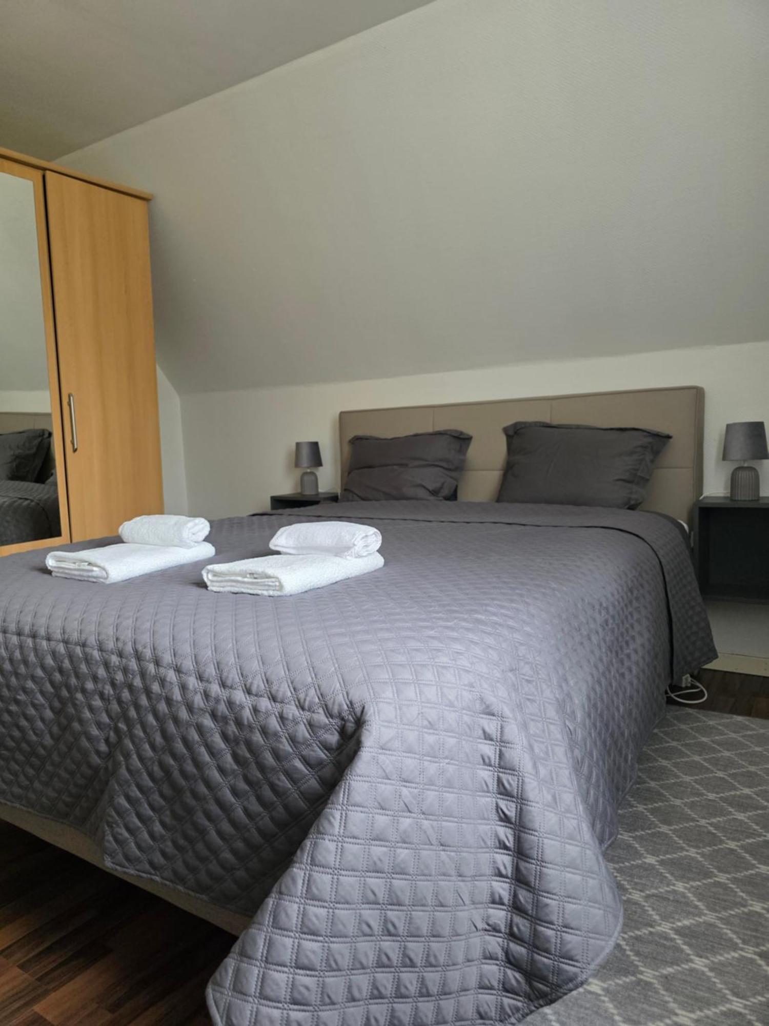 Hyllstofta Laegenhet Apartment Klippan ภายนอก รูปภาพ